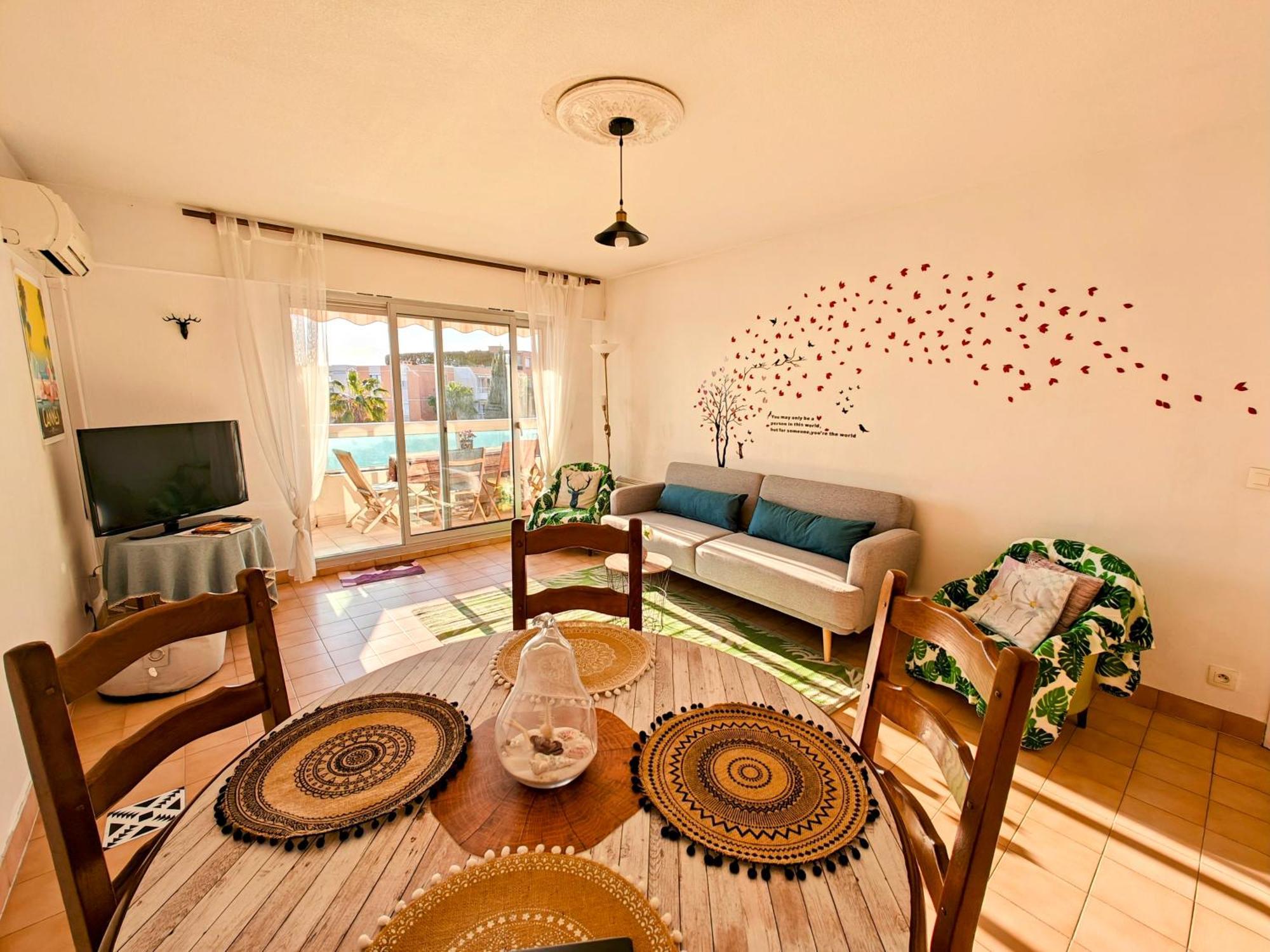 2 Bedroom Flat With Terrasse & Car-park Ouest Apartamento *